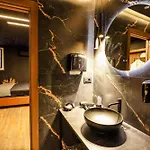 Ξενοδοχείο Unique Luxury Σκόδρα