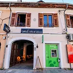 Ξενοδοχείο Unique Luxury Σκόδρα