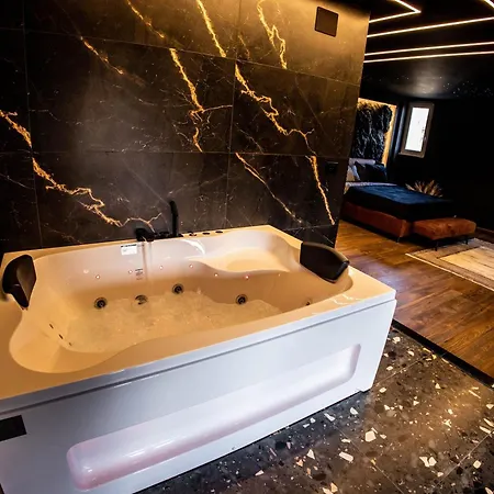 Unique Luxury Shkoder