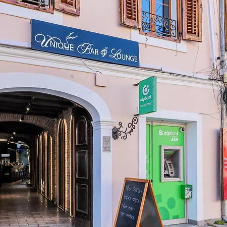 Hotel Unique Luxury 5*