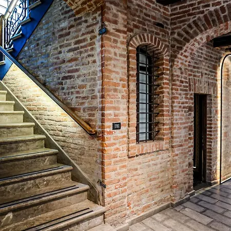 Unique Luxury 호텔 Shkodër