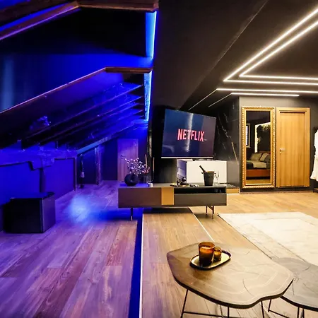 Unique Luxury Shkodër