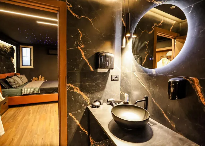 호텔 Unique Luxury Shkodër