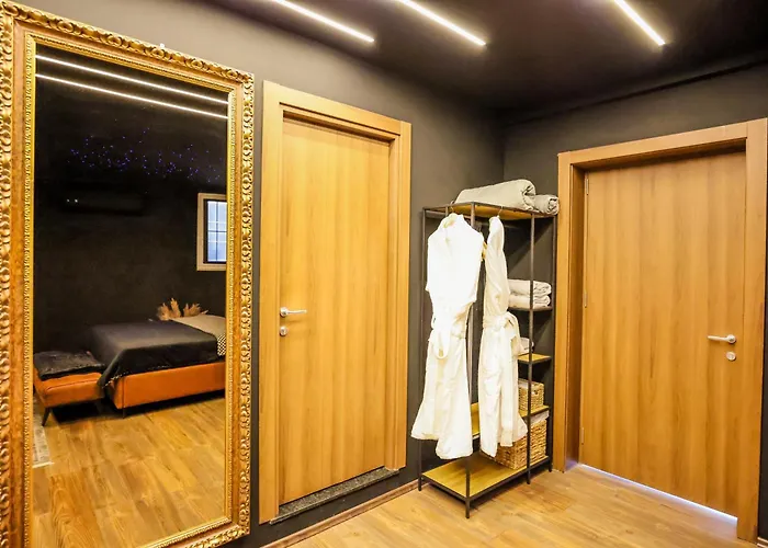 Hotel Unique Luxury 5*