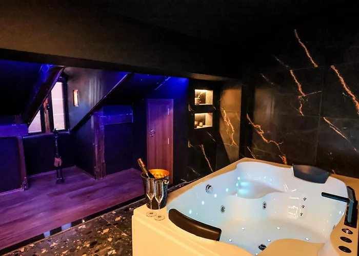 Unique Luxury Hotel Shkodër