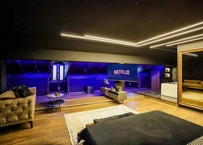 Hotel Unique Luxury 5*