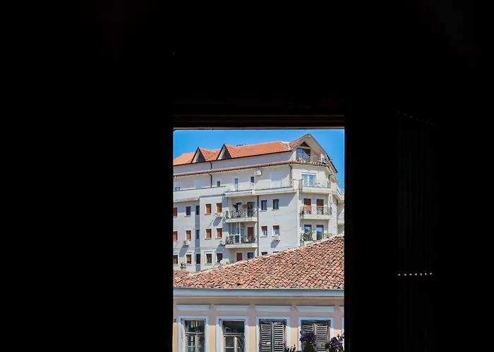 Unique Luxury 호텔 Shkodër