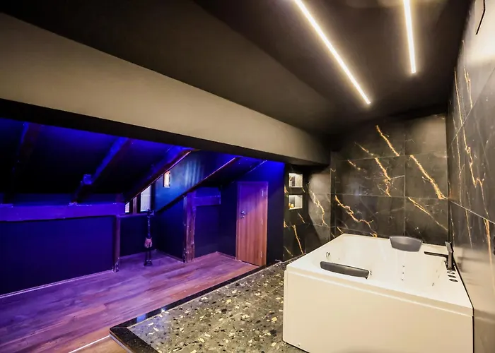 Hotel Unique Luxury 5*