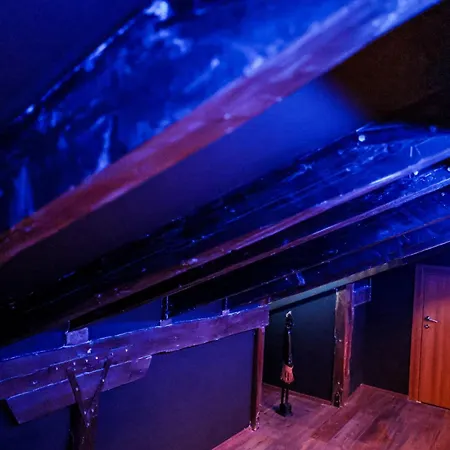 Отель Unique Luxury 5*