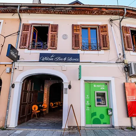 酒店 Unique Luxury Shkodër