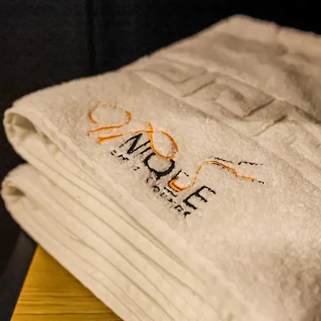 Unique Luxury Отель 5*