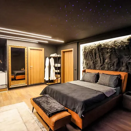 Unique Luxury 5*