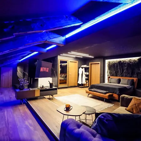호텔 Unique Luxury