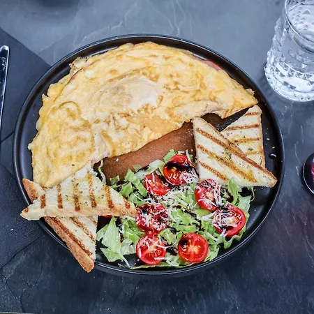 酒店 Unique Luxury Shkodër