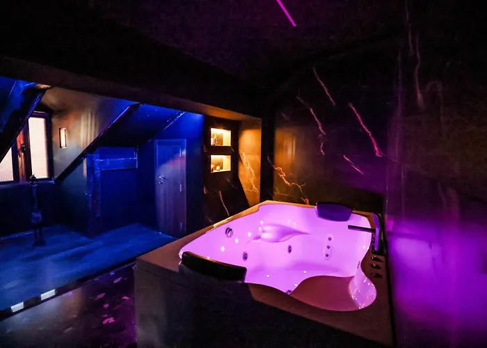 酒店 Unique Luxury Shkodër