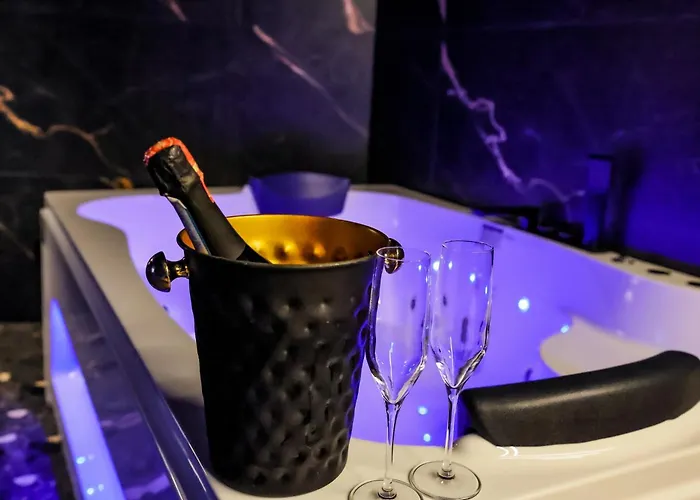 Unique Luxury 酒店 5*